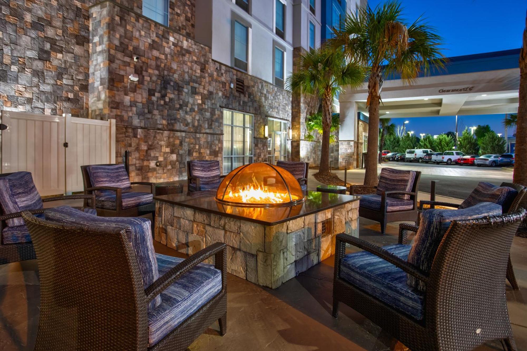 Hampton Inn & Suites Columbia/Southeast-Fort Jackson Esterno foto